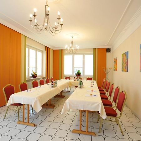 Hotel Apollo Garni Регенсбург Экстерьер фото