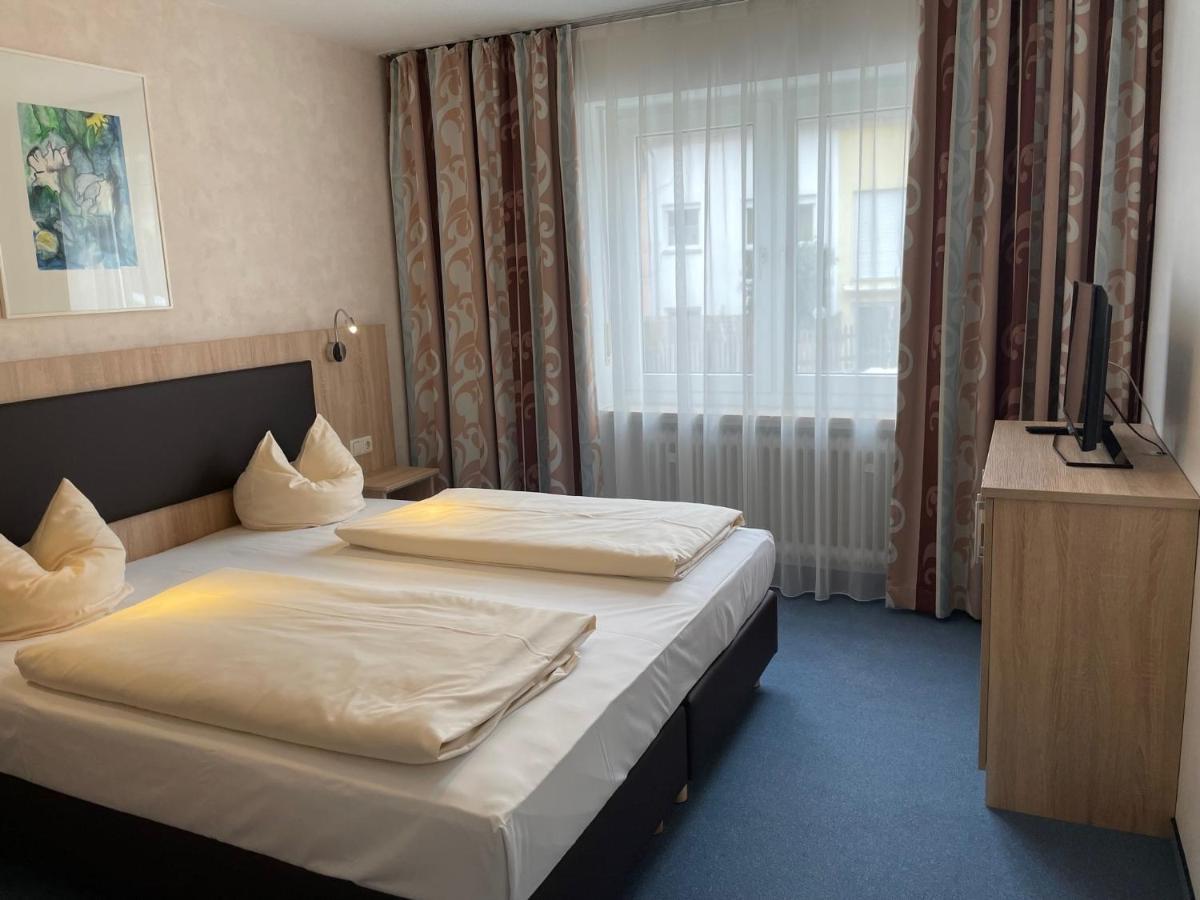 Hotel Apollo Garni Регенсбург Экстерьер фото
