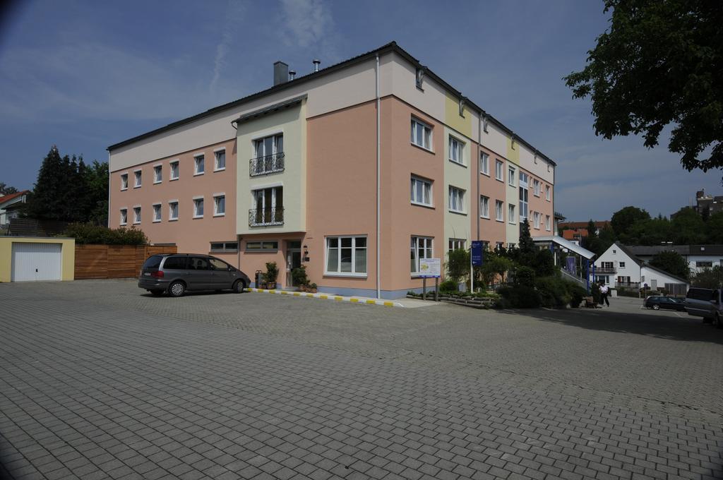Hotel Apollo Garni Регенсбург Экстерьер фото