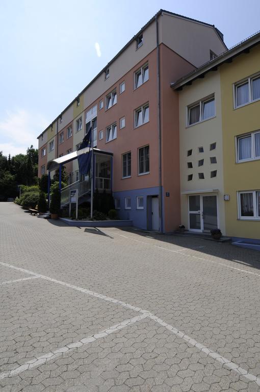 Hotel Apollo Garni Регенсбург Экстерьер фото